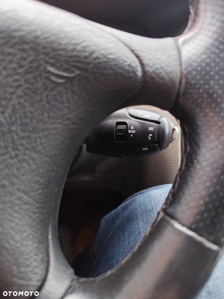 Citroën C5 II 2.2 HDi SX - 9