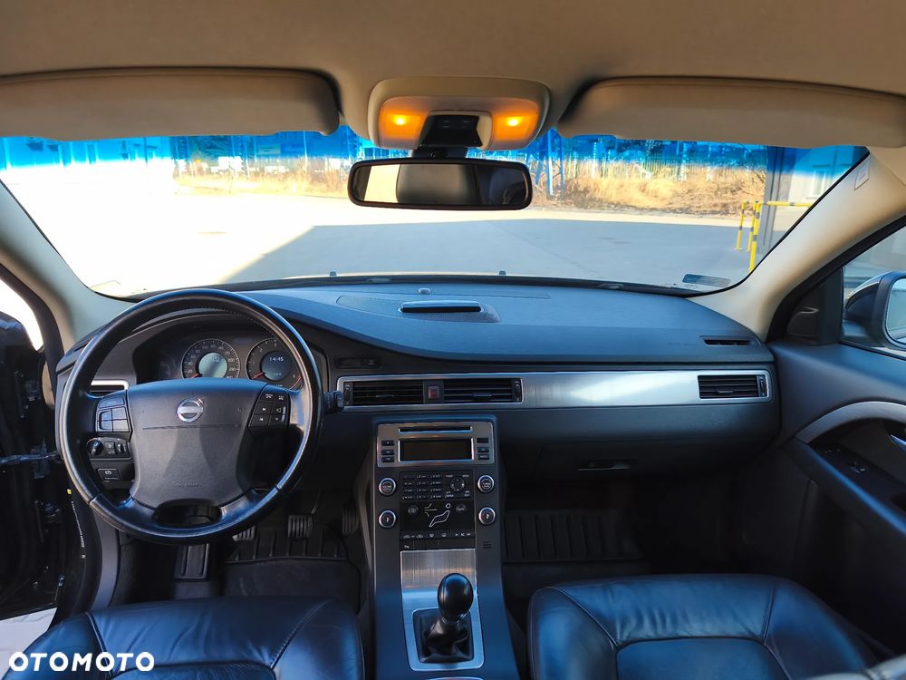 Volvo V70 2.0D Momentum - 12