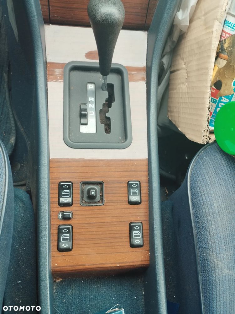 Mercedes-Benz W124 (1984-1993) - 14