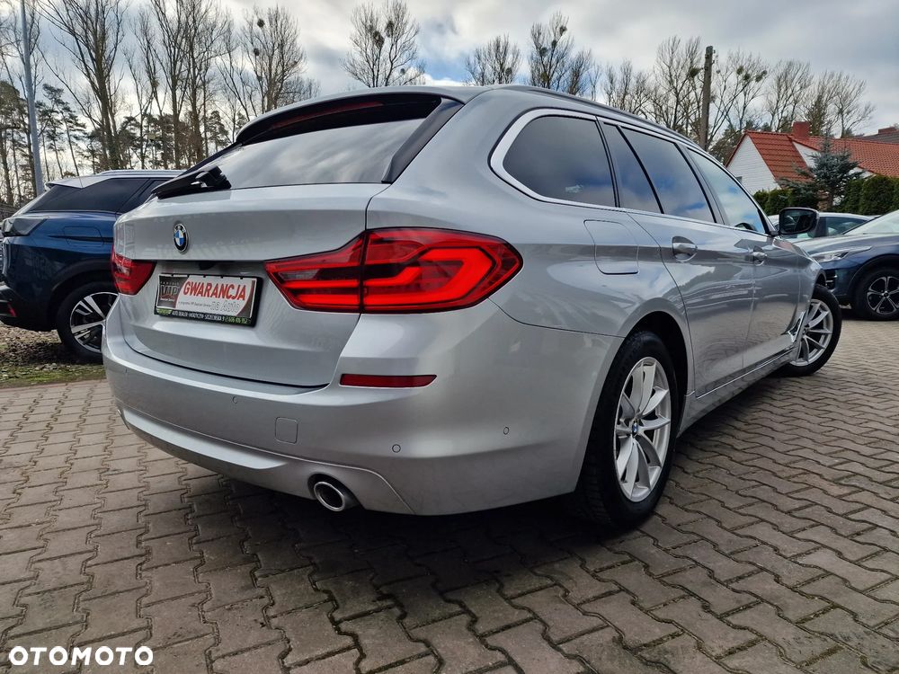 BMW Seria 5 518d - 3