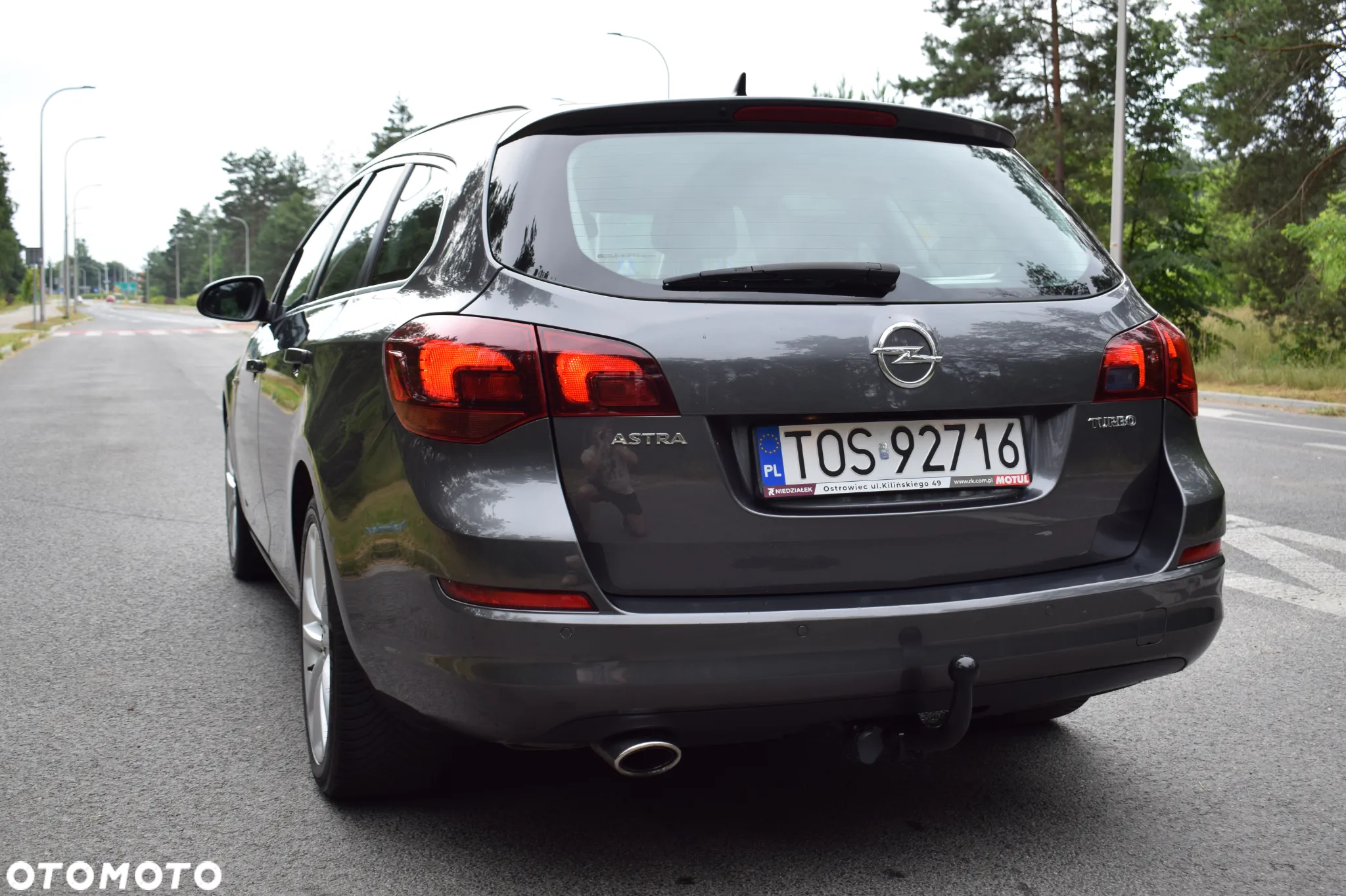 Opel Astra 1.6 Turbo Cosmo - 13