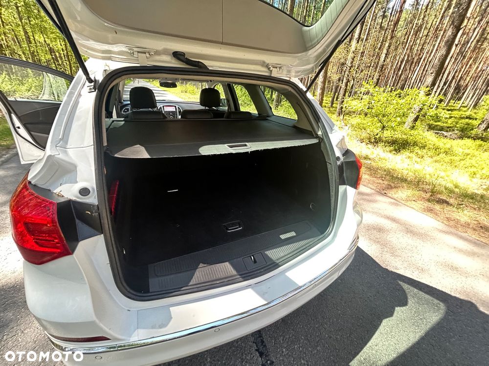 Opel Astra 1.4 Turbo Style - 23