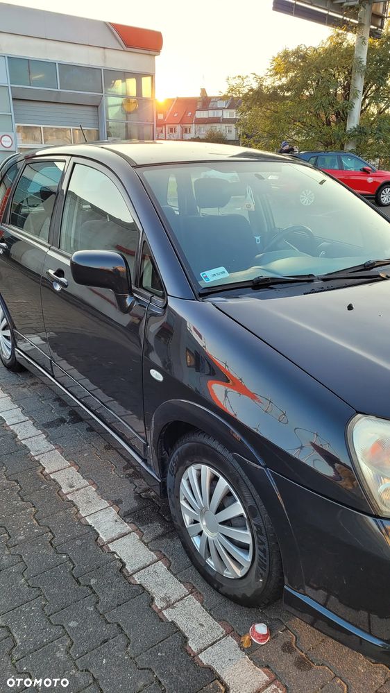 Suzuki Liana 1.6 - 3