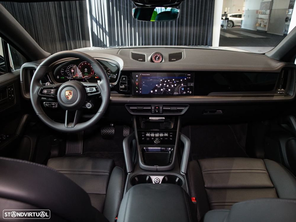 Porsche Cayenne Coupé E-Hybrid Black Edition - 35
