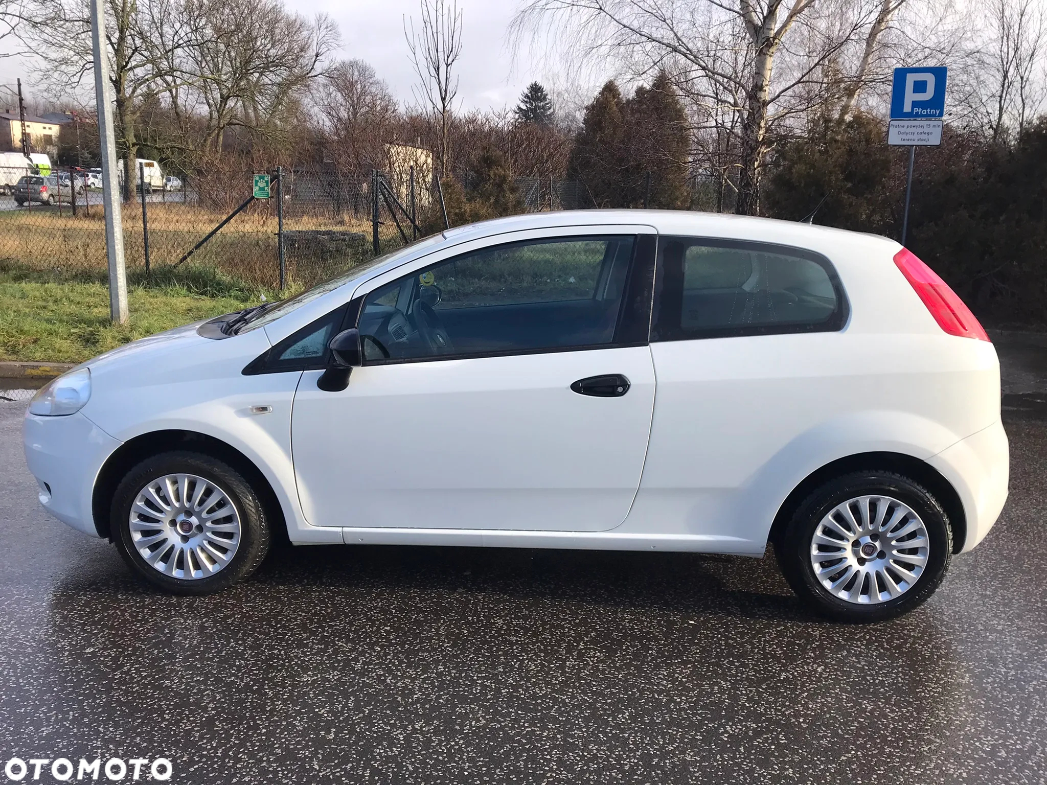 Fiat Grande Punto - 10