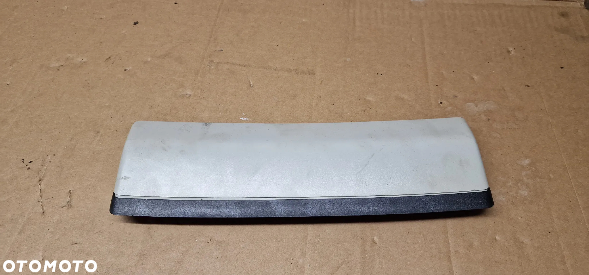 Trzecie światło stop VW FOX 5Z6945097 - 3