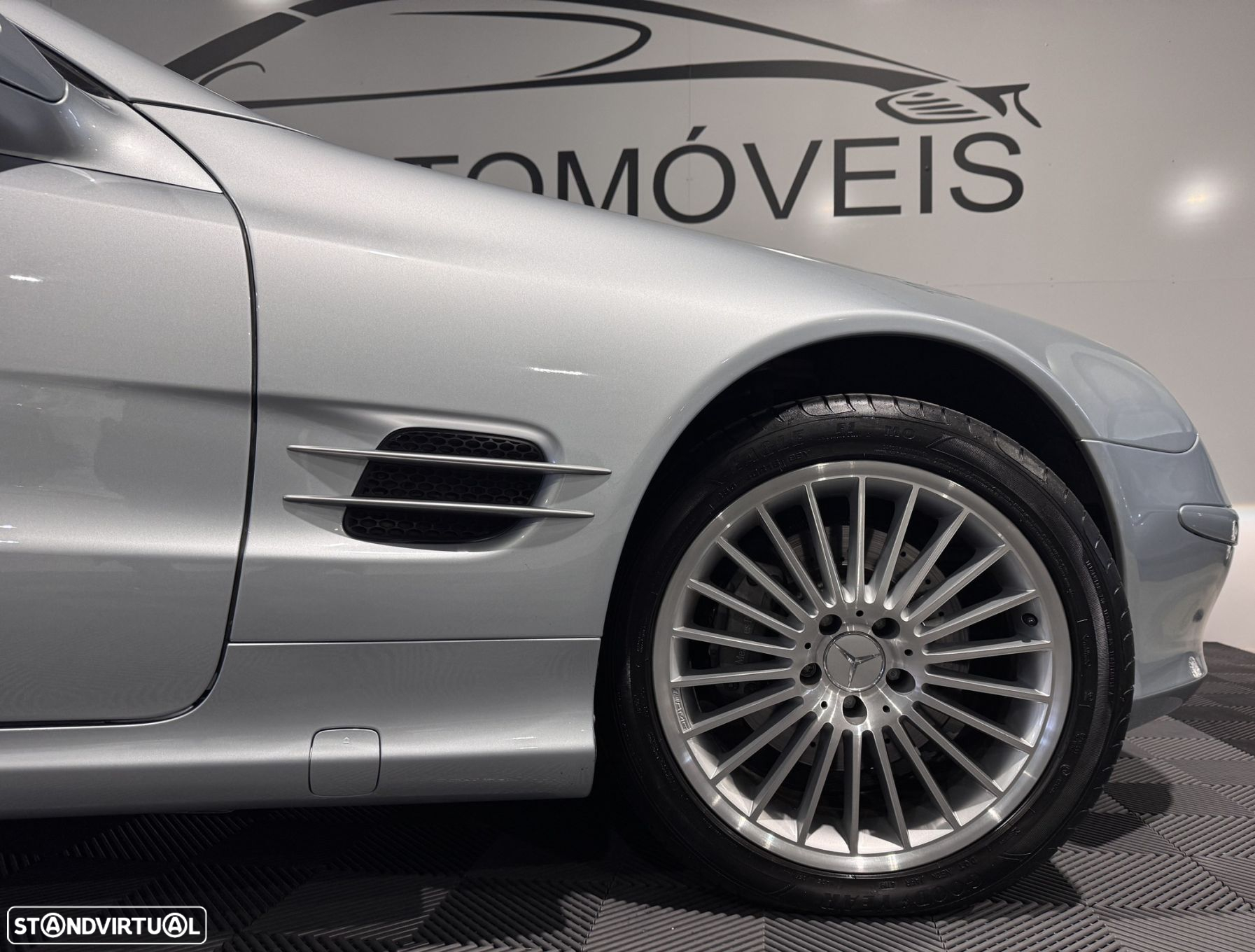 Mercedes-Benz SL 500 Standard - 10