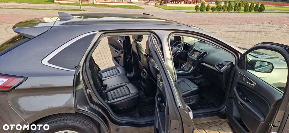 Ford Edge - 10