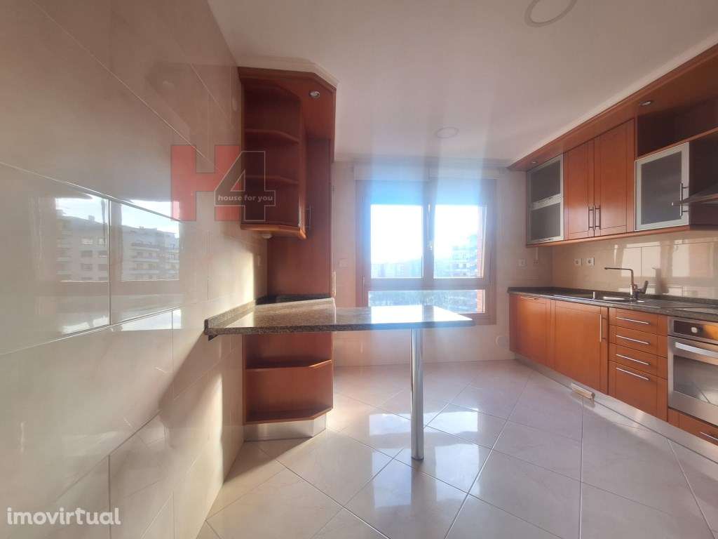 Apartamento T3 Colinas Cruzeiro com 150 m² e 4 lugares de parqueamento - Grande imagem: 3/32