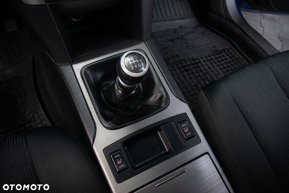 Subaru Legacy 2.0i Trend - 15