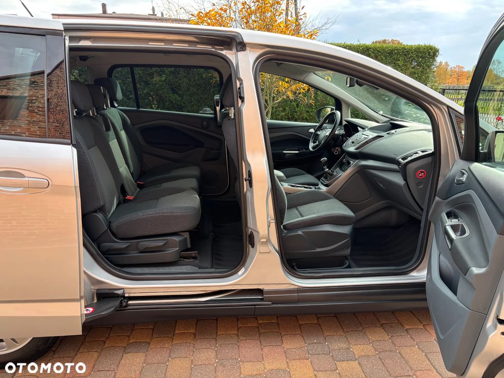 Ford Grand C-MAX 1.6 TDCi Edition - 19