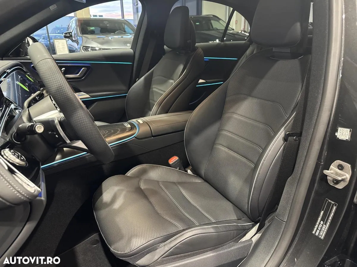 Mercedes-Benz E 300 4MATIC Aut. - 12