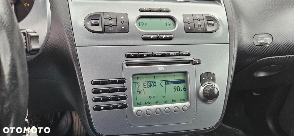 Seat Altea XL 2.0 TDI DPF DSG Stylance - 12