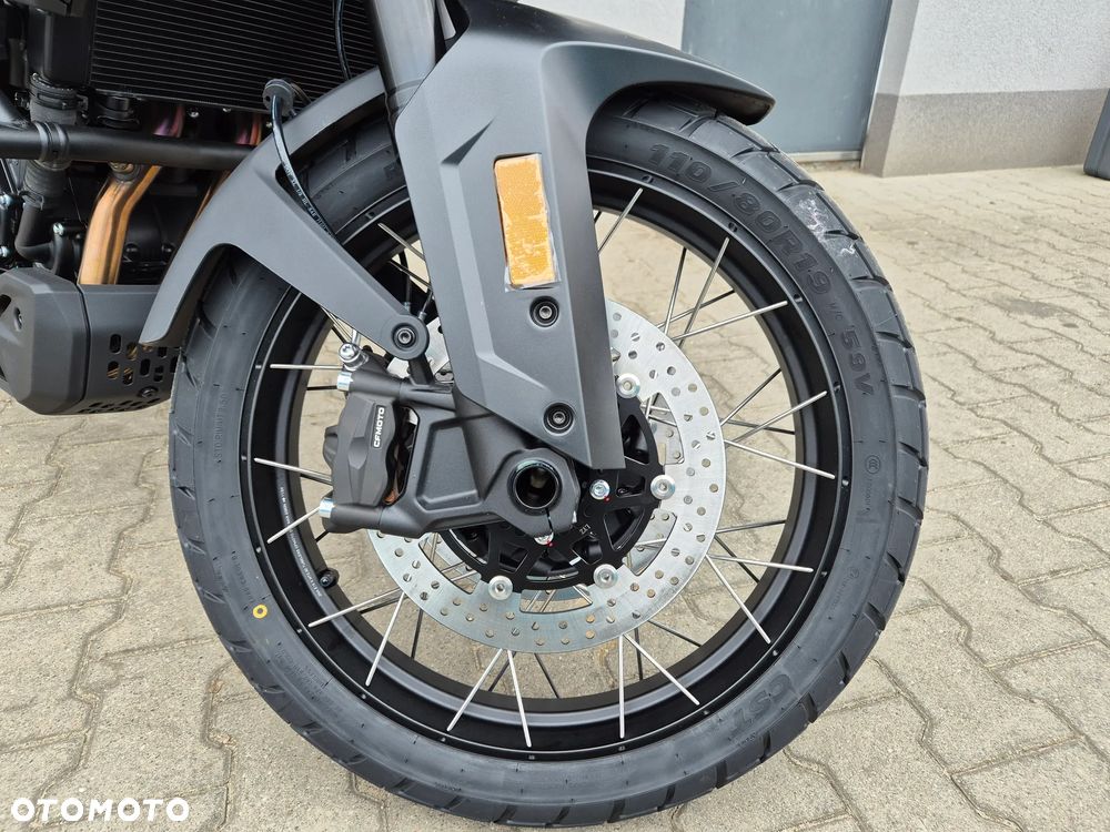 CFMoto 700MT - 10