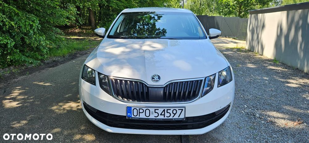 Skoda Octavia 1.6 TDI Active - 8