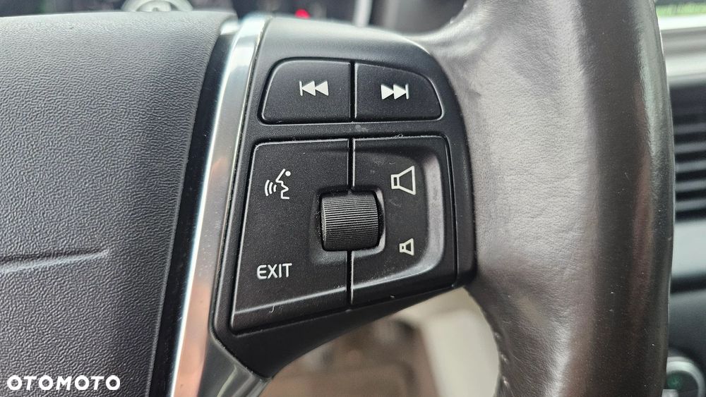 Volvo V40 Cross Country D2 Summum - 36