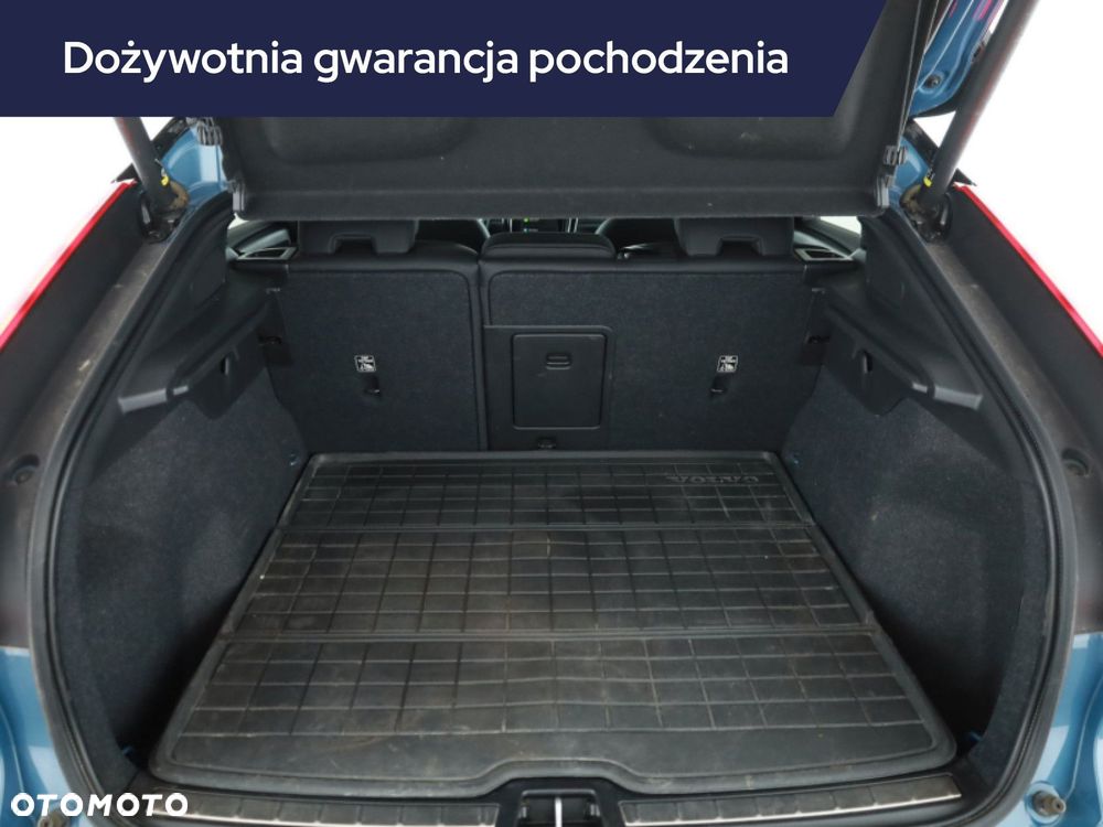 Volvo C40 - 13