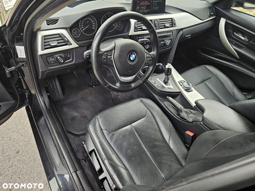 BMW Seria 3 - 34