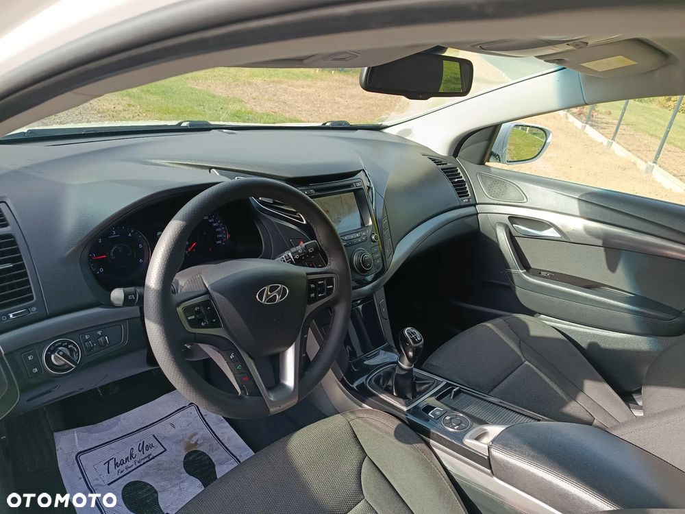 Hyundai i40 1.7 CRDi Business - 22