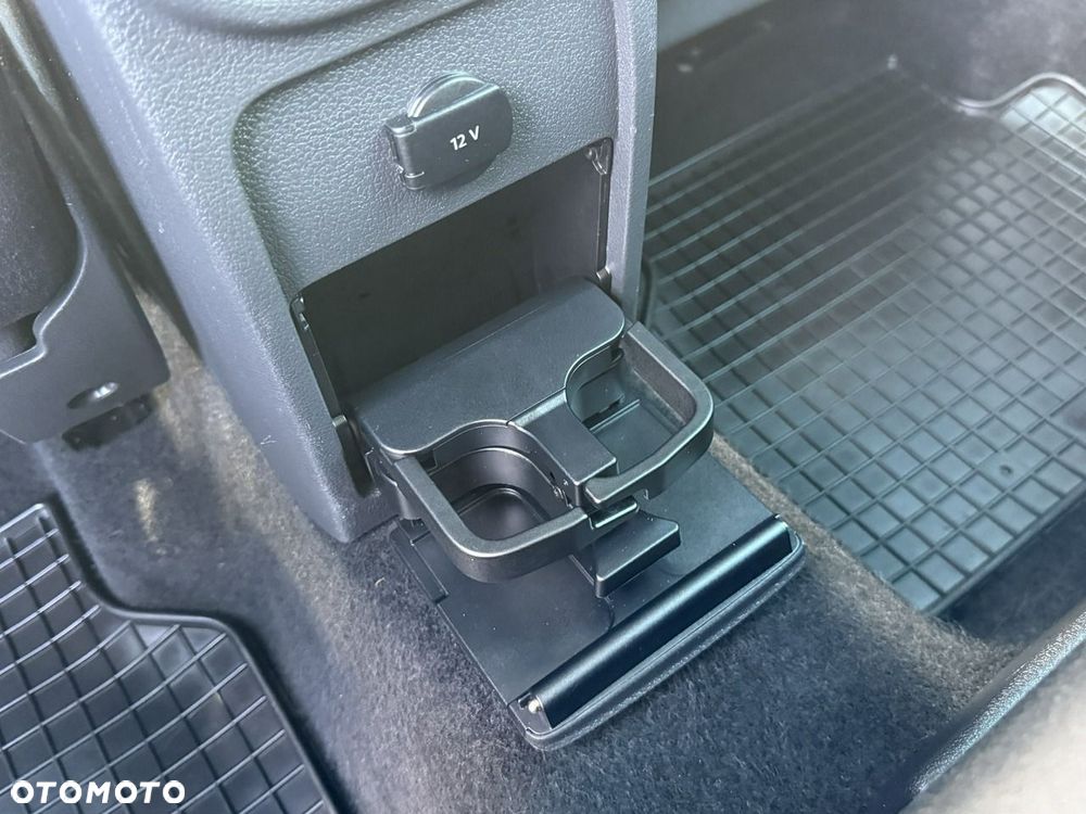 Volkswagen Tiguan - 30