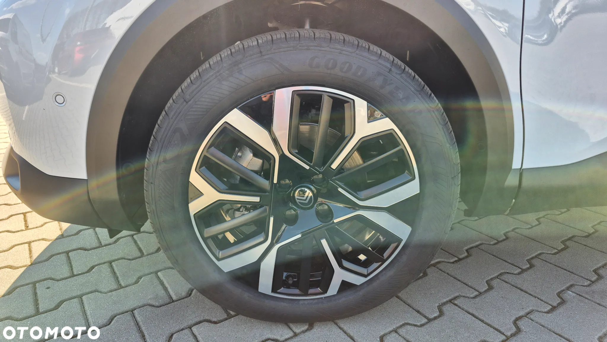 Citroën C4X 1.2 mHEV Max eDCT6 - 7