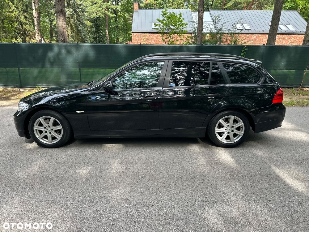 BMW Seria 3 318i - 19