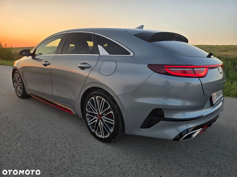 Kia ProCeed 1.6 T-GDI DCT7 OPF GT - 14