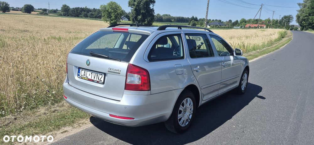 Skoda Octavia - 2
