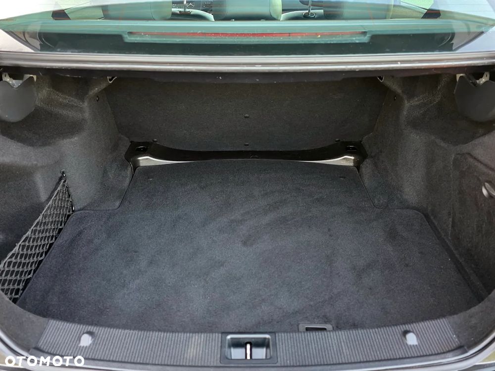 Mercedes-Benz Klasa C 200 CDI DPF Automatik Avantgarde - 25
