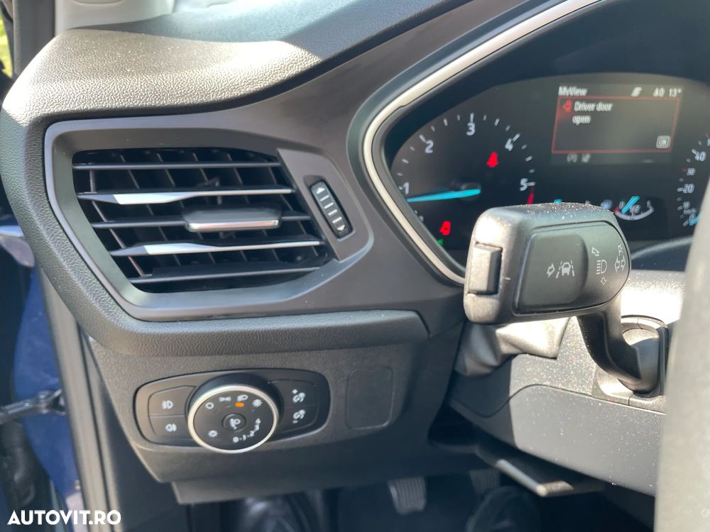 Ford Focus 1.5 EcoBlue Titanium Business - 19