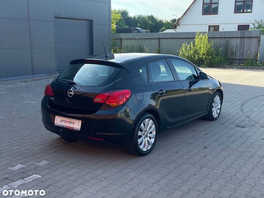 Opel Astra 1.6 Style - 28