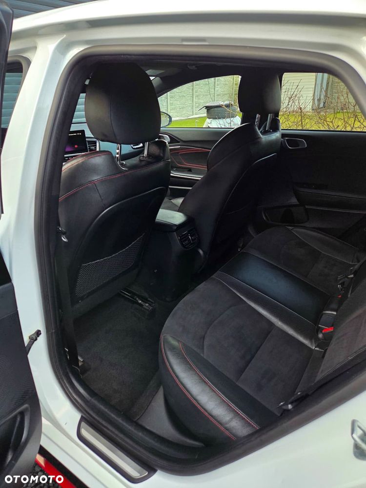 Kia ProCeed 1.6 T-GDI DCT7 OPF GT - 9