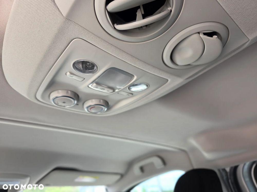 Toyota ProAce Kombi 2.0 D-4D Long 2,8t - 23