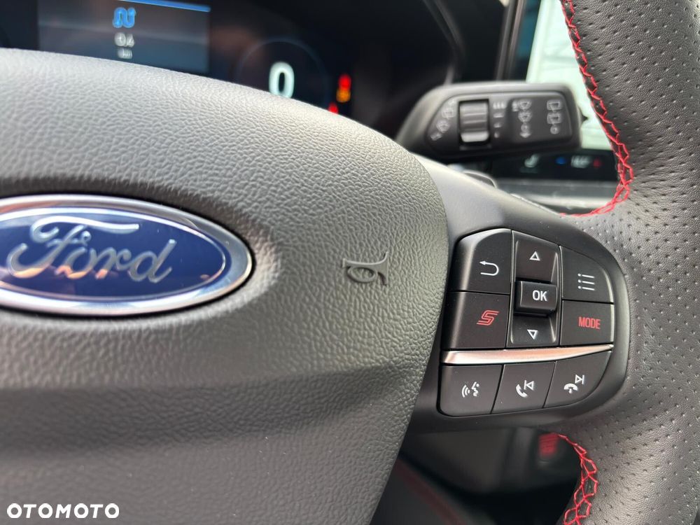 Ford Focus - 23