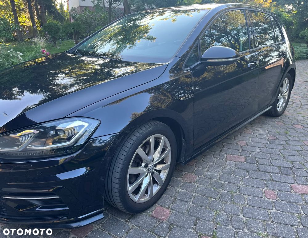 Volkswagen Golf - 2