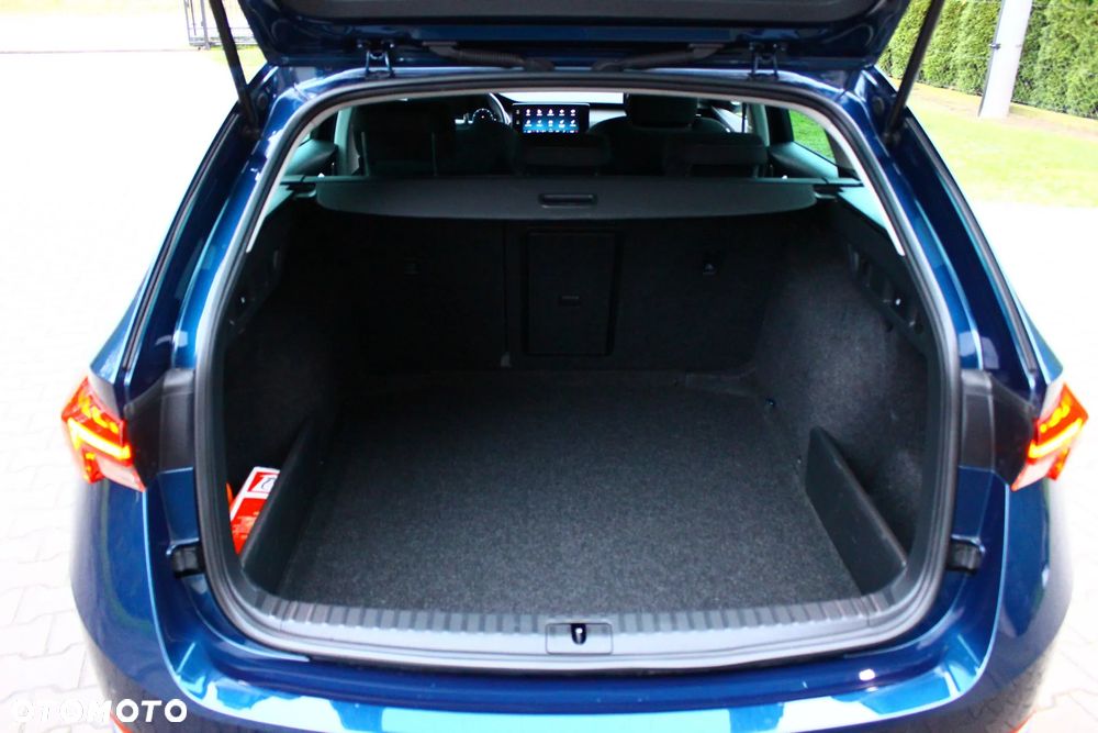 Skoda Octavia 2.0 TDI Style - 32