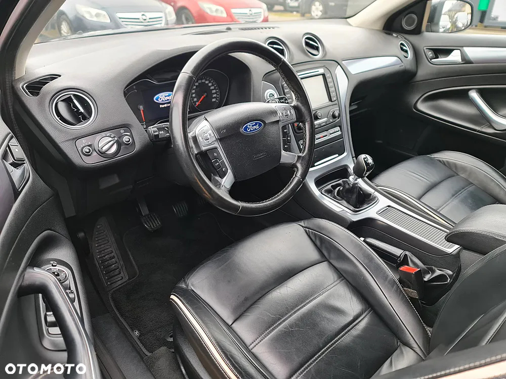 Ford Mondeo Turnier 2.0 TDCi Ambiente - 25