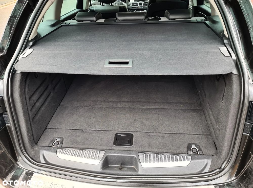 Renault Laguna 2.0 dCi Bose Edition ESM - 38