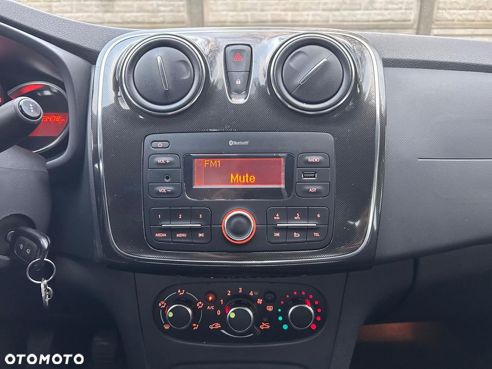 Dacia Logan 1.0 SCe Laureate - 31