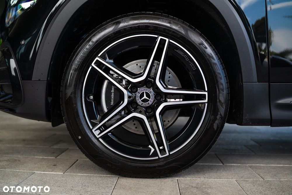 Mercedes-Benz GLB - 7