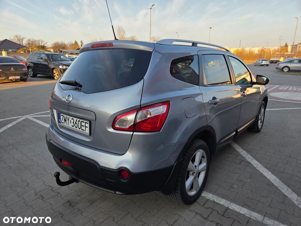 Nissan Qashqai 2.0 dCi 4 x 4 DPF tekna - 30