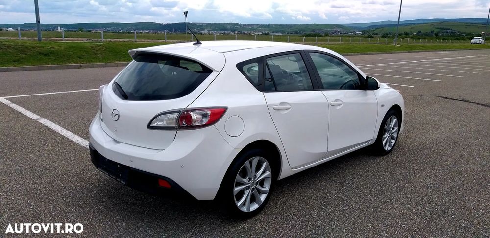 Mazda 3 - 11