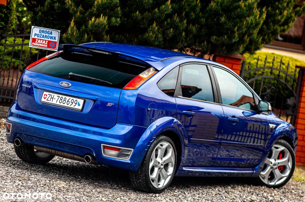 Ford Focus 2.5 ST - 14
