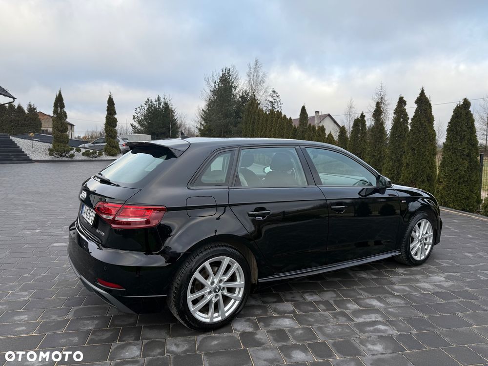 Audi A3 Sportback 1.5 TFSI S tronic - 2