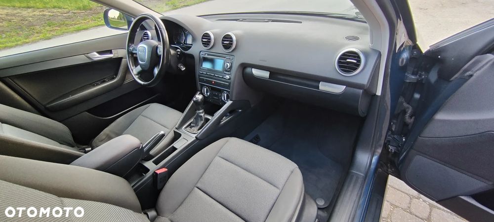 Audi A3 Sportback 2.0 TDI Attraction - 17