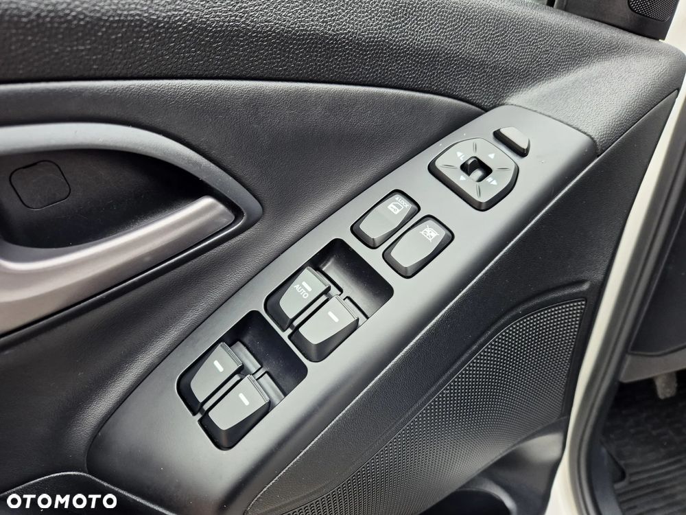 Hyundai ix35 1.6 GDI Premium 2WD - 25