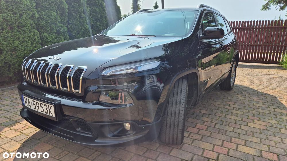 Jeep Cherokee - 19