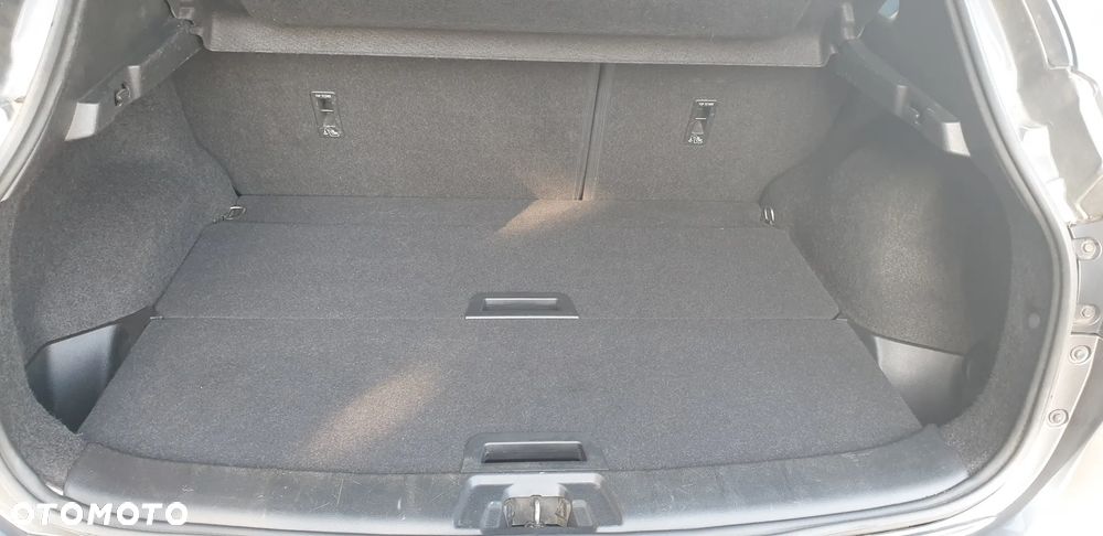 Nissan Qashqai 1.5 dCi DPF 360 - 23
