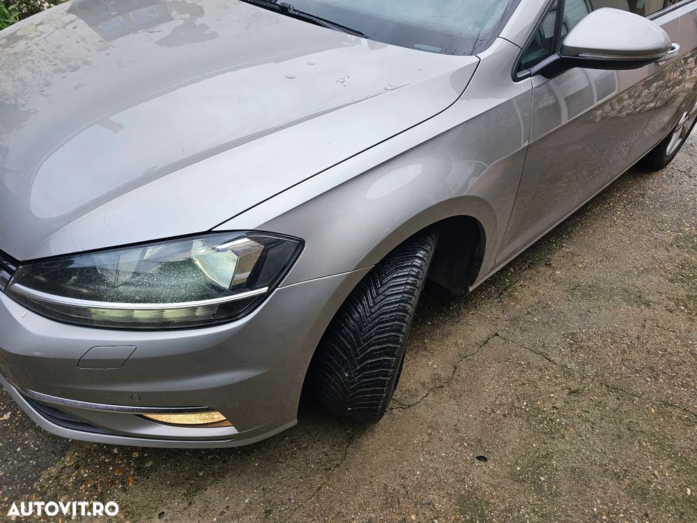 Volkswagen Golf 1.6 TDI DSG Sound - 2