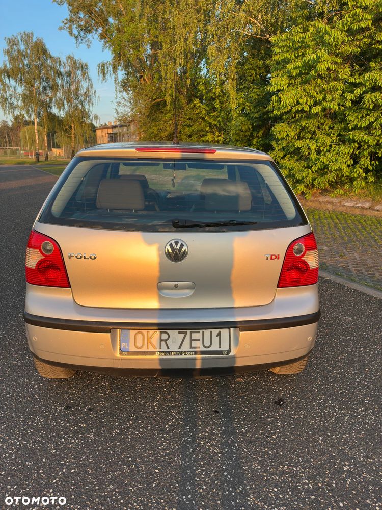 Volkswagen Polo - 8